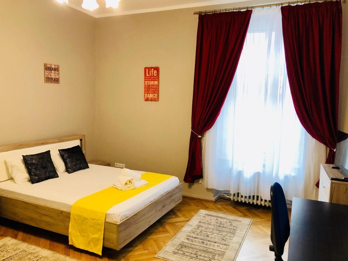 Ultra-Central Apartment Just In Union Squere Timişoara Exterior foto